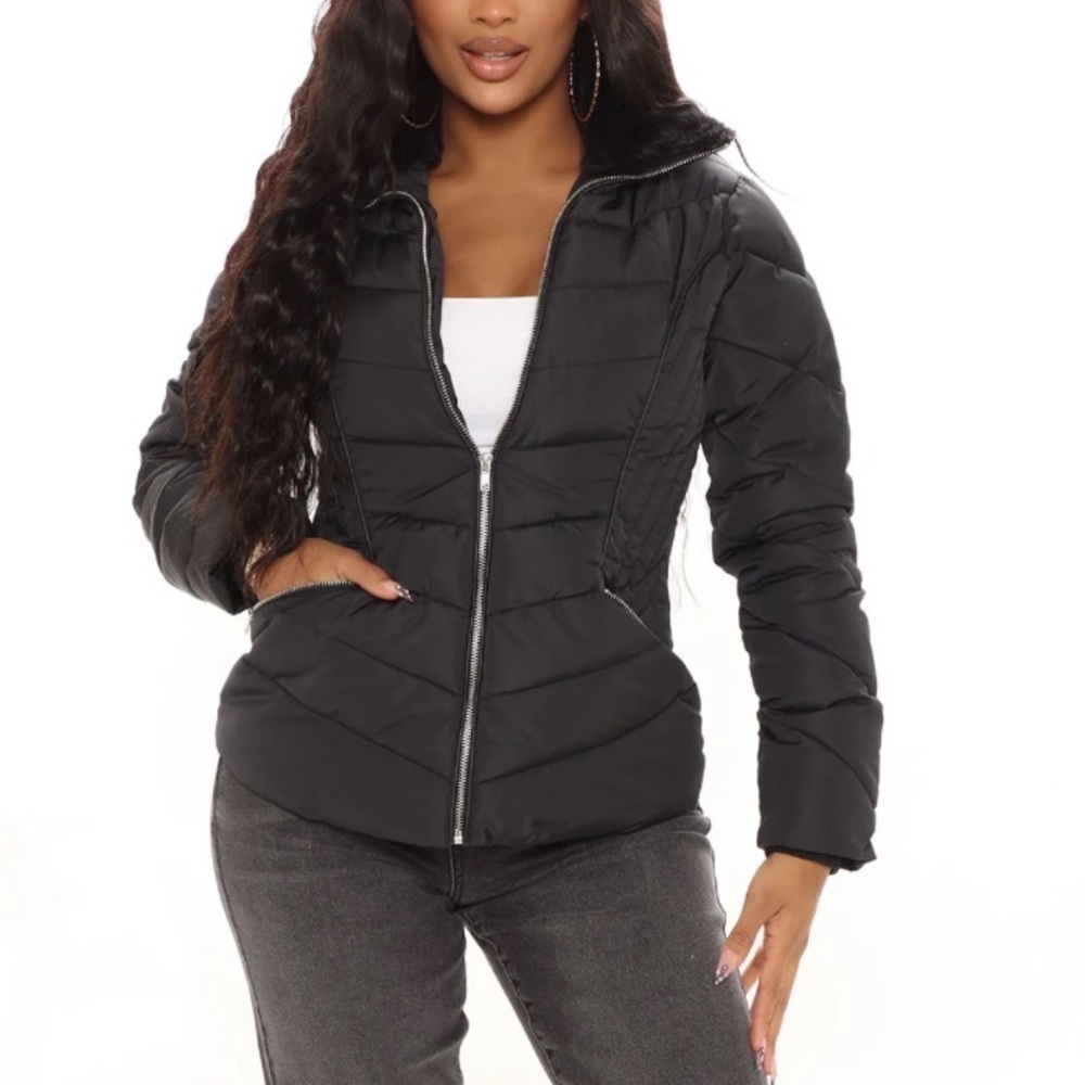 * Mossimo Water Resistant Lightweight Puffer Size S Black